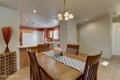 Dining Area 1