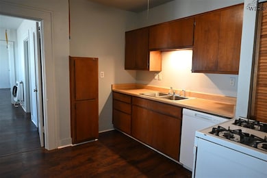 1818 Collins Ave unit 1/2, Wichita Falls, TX 76301 - photo 4