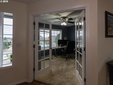 1786 SW Montmore Way, Troutdale, OR 97060 - photo 3