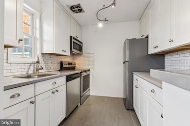 1620 W Abingdon Dr unit 301, Alexandria, VA 22314 - photo 5