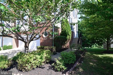 13426 Matthews Vista Dr, Centreville, VA 20120 - photo 2