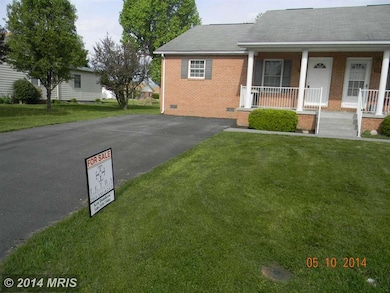 262 Aileen Ave, Strasburg, VA 22657 - photo 4