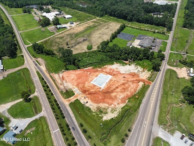 dji_fly_20240814_185200_0083_17496615679