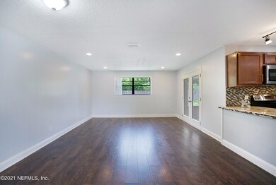 2806 Elisa Dr W, Jacksonville, FL 32216 - photo 7