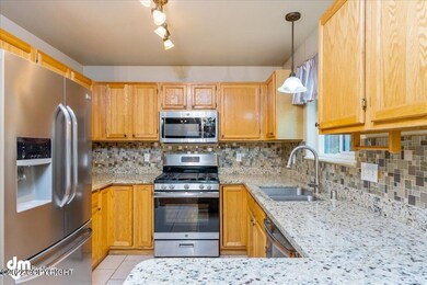 7051 Howard Ave, Anchorage, AK 99504 - photo 6