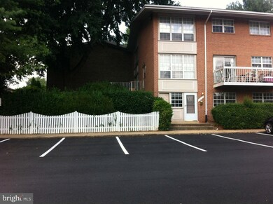 1975 Kennedy Dr, McLean, VA 22102 - photo 3