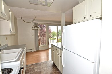 2400 Barrow St unit 201, Anchorage, AK 99503 - photo 5