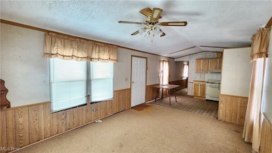 9735 Chillicothe Rd unit 54, Kirtland, OH 44094 - photo 7