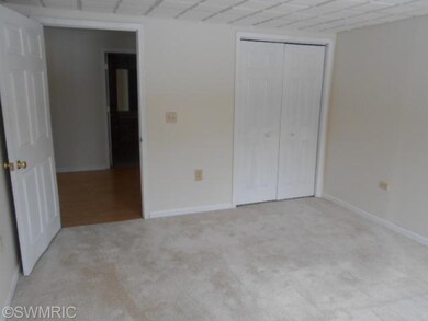 2045 N Terrace Ln NE, Grand Rapids, MI 49505 - photo 7