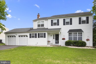 268 Cambridge Dr, Langhorne, PA 19047 - photo 2