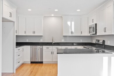 168 Lowell St unit 11, Wilmington, MA 01887 - photo 6