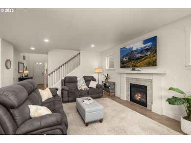 1078 Vista Oaks Dr, Forest Grove, OR 97116 - photo 4