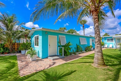 2725 NE Indian River Dr unit 2, Jensen Beach, FL 34957 - photo 5