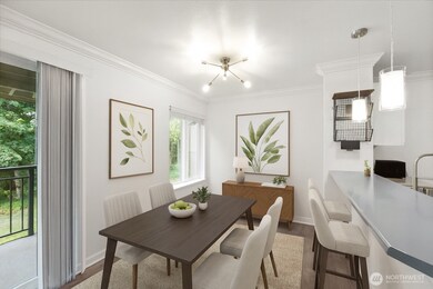 Virtually staged dining