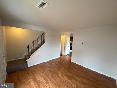 109 Powhatan Ct unit 107, Stafford, VA 22556 - photo 6