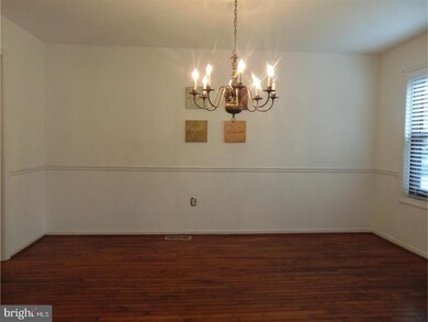 179 Bishop Dr, Aston, PA 19014 - photo 2