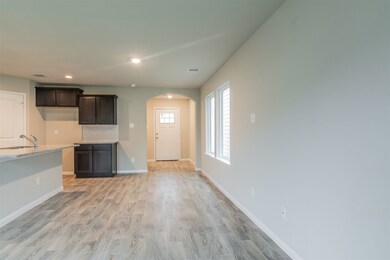 4515 Gaston St, Houston, TX 77093 - photo 5