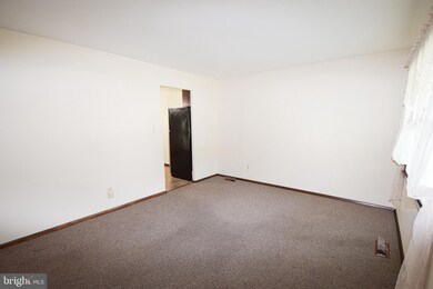 6 Oak St, Edgewood, MD 21040 - photo 6