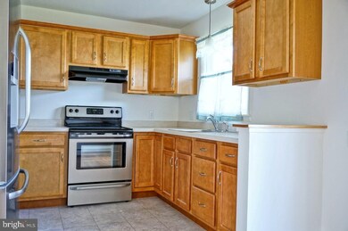 32 Muhlenberg Ave, Hershey, PA 17033 - photo 6