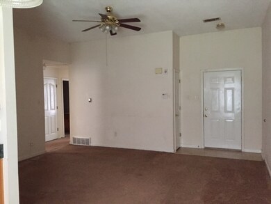 Nice size greatroom with high ceiling, opens to di