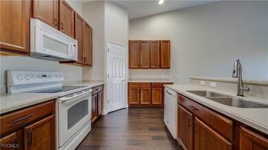 14721 Calusa Palms Dr unit 203, Fort Myers, FL 33919 - photo 3