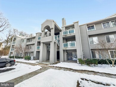 11741 Summerchase Cir unit 1741-B, Reston, VA 20194 - photo 3