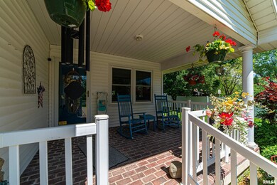 400 W Kickapoo St, Lincoln, IL 62656 - photo 5