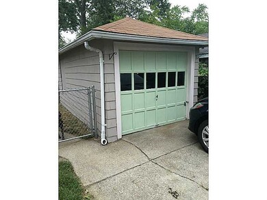Garage.