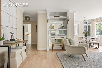 69 W 9th St unit 2-B, New York, NY 10011 - photo 3