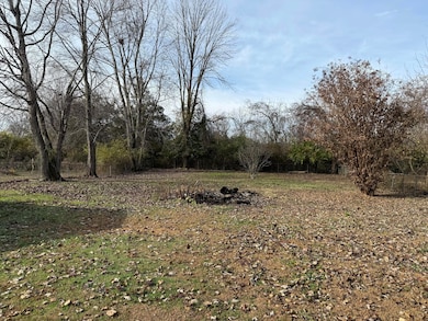 122 Bradley Dr, Richmond, KY 40475 - photo 4