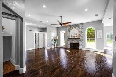 386 County Road 4443, Trenton, TX 75490 - photo 7