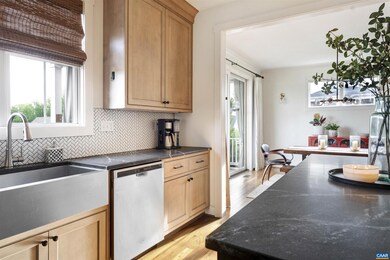 420 Nicholson St, Charlottesville, VA 22901 - photo 5