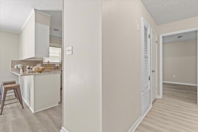 05-Entryway
