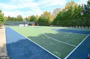 166 A Chevy Chase St unit 166A, Gaithersburg, MD 20878 - photo 7