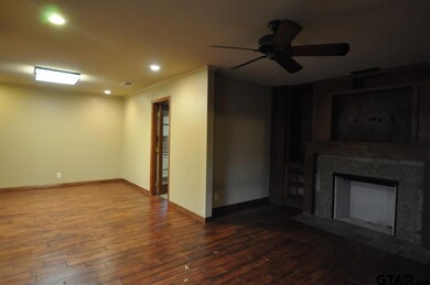 329 329 Brookwood, Tyler, TX 75701 - photo 3