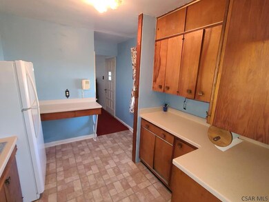 1929 Minno Dr, Johnstown, PA 15905 - photo 5