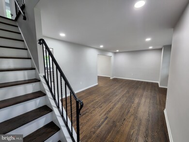 578 Hillside Dr, Lansdale, PA 19446 - photo 2