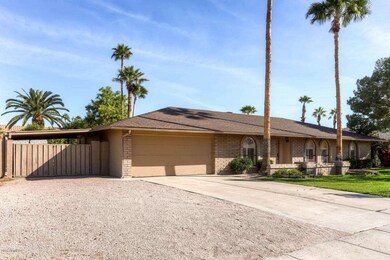 416 E Le Marche Ave Phoenix AZ-large-002