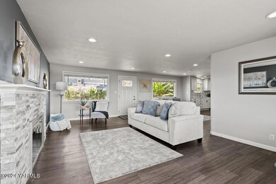 5602HilltopDr-7