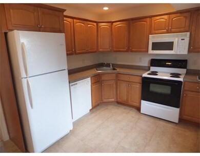 13 Edison Park unit 13, Quincy, MA 02169 - photo 6