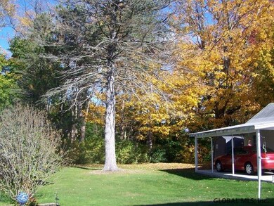 27 Heath St, Corinth, NY 12822 - photo 4