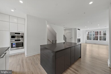 1840 Michael Faraday Dr, Reston, VA 20190 - photo 5