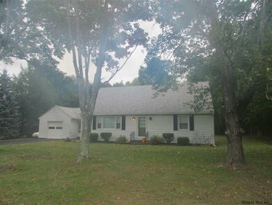 29 Northern Ct, Troy, NY 12180 - photo 2