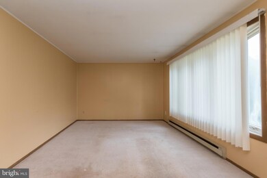 1152 Three Run Rd, Bunker Hill, WV 25413 - photo 5