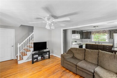 36 Spencer Rd, Greenville, RI 02828 - photo 6