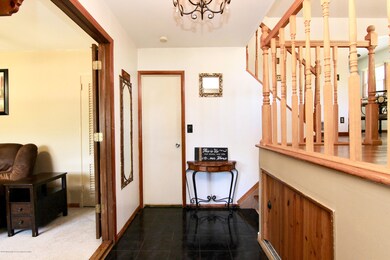 6 Walter Dr, Hazlet, NJ 07730 - photo 3