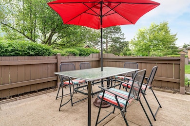 2539 Trotterslane Dr-4