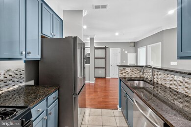 4854 Eisenhower Ave unit 447, Alexandria, VA 22304 - photo 3