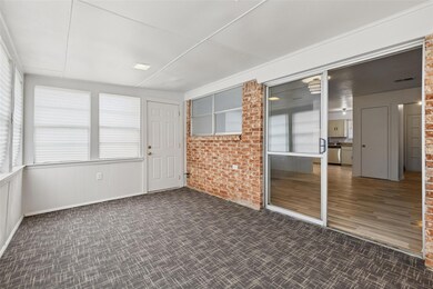 9001 Glenn Dr, Fort Worth, TX 76108 - photo 7