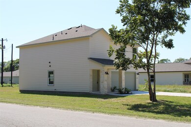 2920 5th St, Bay City, TX 77414 - photo 4